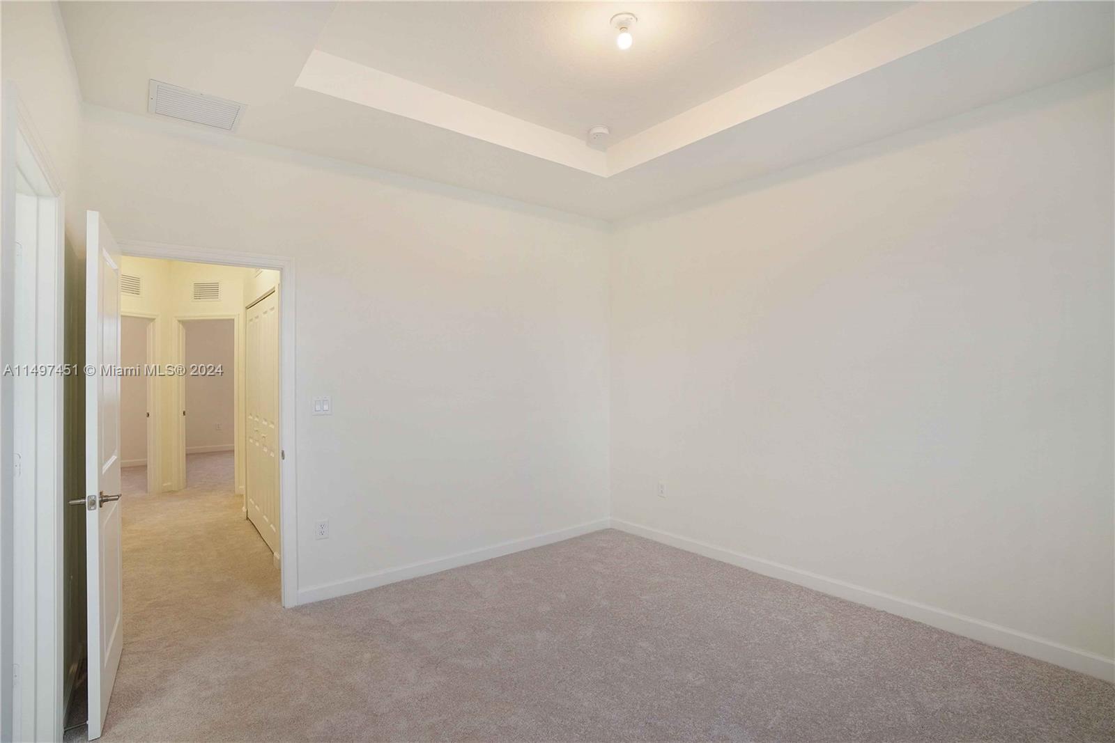 Building Photo - 16205 SW 288th Ter