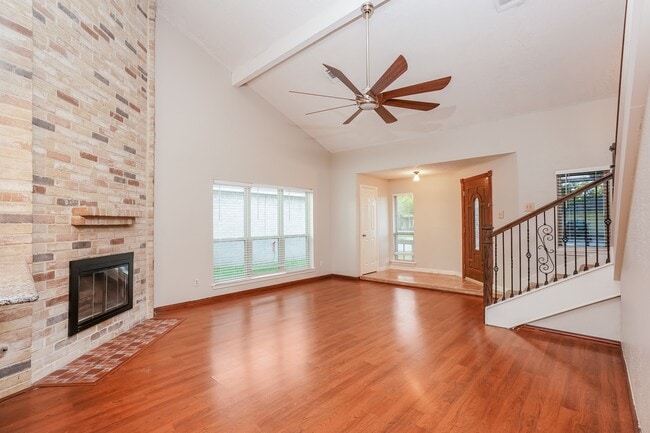 Building Photo - 11731 Yearling Dr