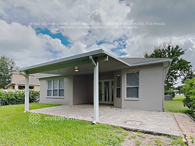 Building Photo - 9320 Black Thorn Loop
