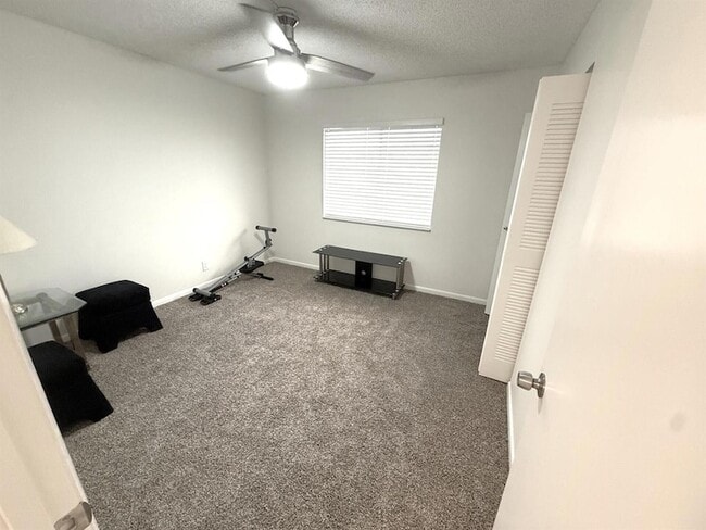Building Photo - 14307 Bedford Dr