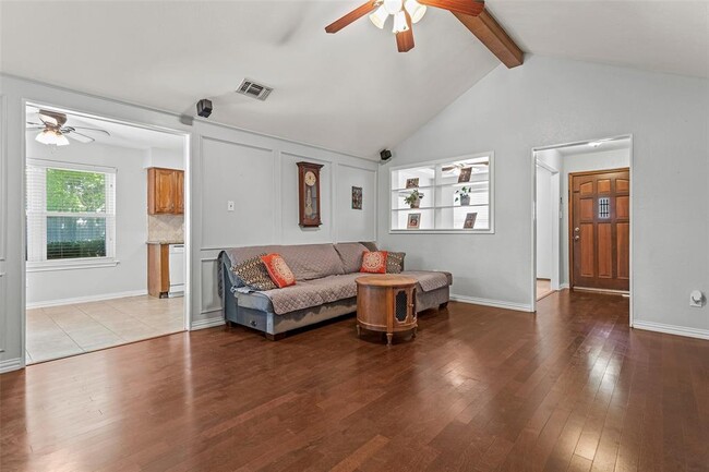Building Photo - 1106 Lockridge-