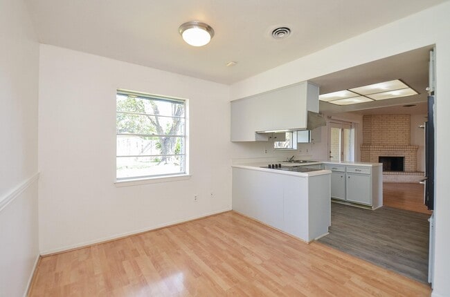 Building Photo - 7327 Osage St
