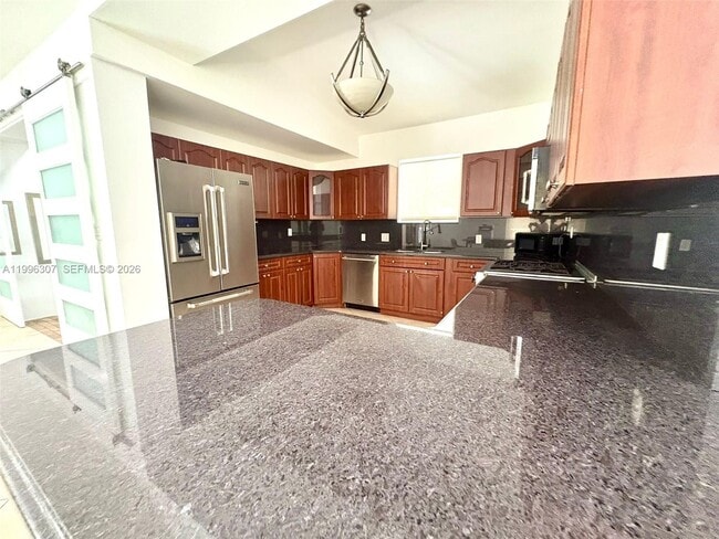 Building Photo - 4190 Pamona Ave