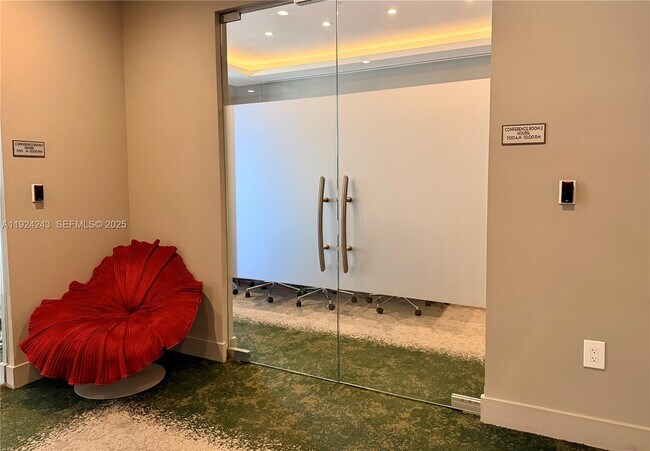 Building Photo - 488 NE 18th St