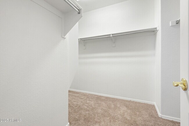 Building Photo - 2261 W Mila Way