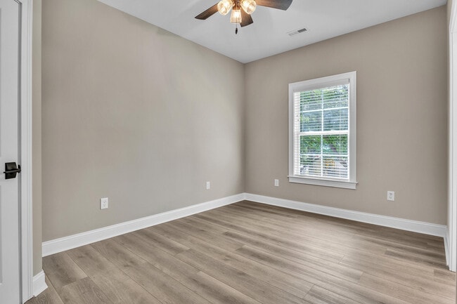 Building Photo - 3592 Harper Woods Ln