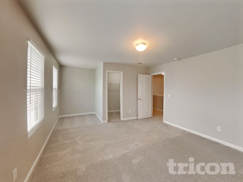 Building Photo - 1031 Fulman Rd