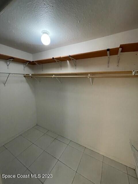 Building Photo - 356 Pipit St NE