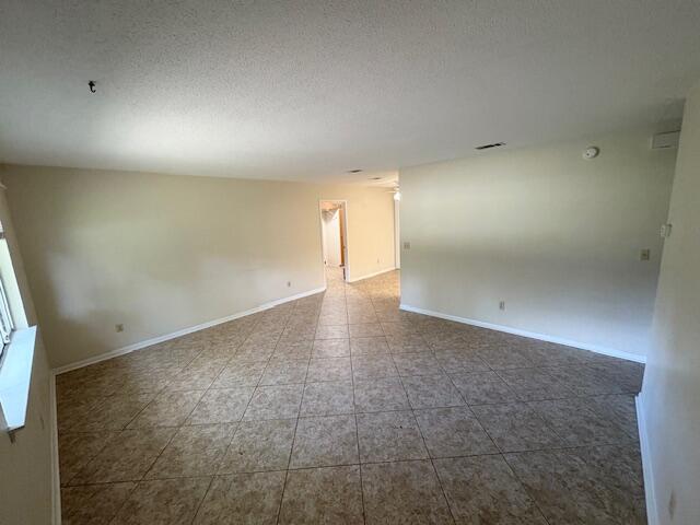 Building Photo - 104 2nd Ave