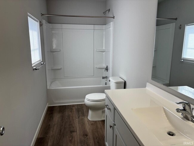 Building Photo - 54271 Stonebridge Dr