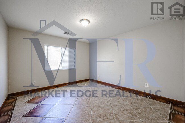 Building Photo - Home at El Mirage Rd/Cactus Rd! JOIN THE W...