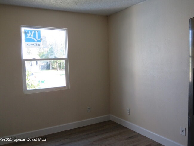 Building Photo - 1690 Elizabeth Ave