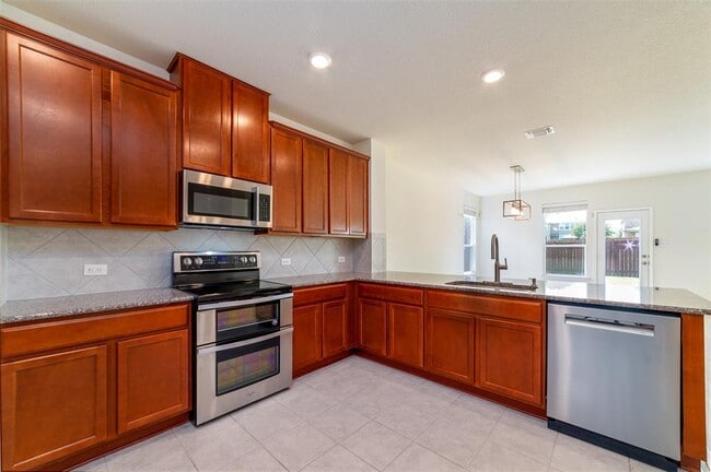 Building Photo - 321 Tordesillas Dr