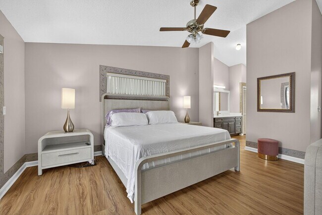 Building Photo - 798 Blueberry Dr