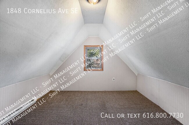 Building Photo - 1848 Cornelius Ave SE