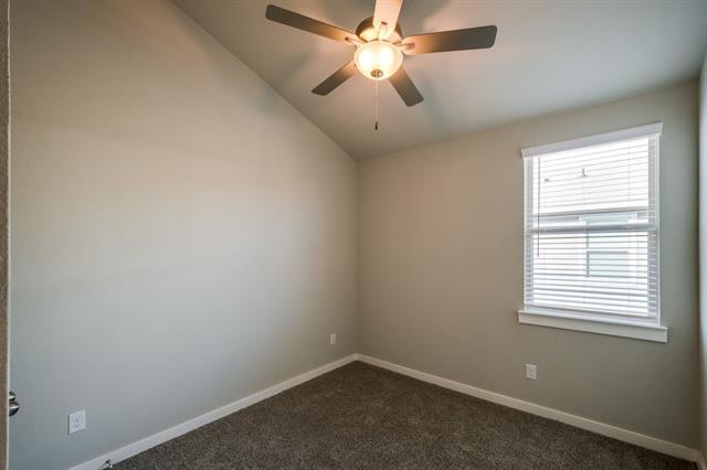 Building Photo - 635 Harvest Moon Dr