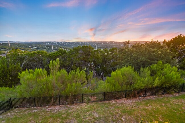 Building Photo - 2610 Sunset Vista Cir