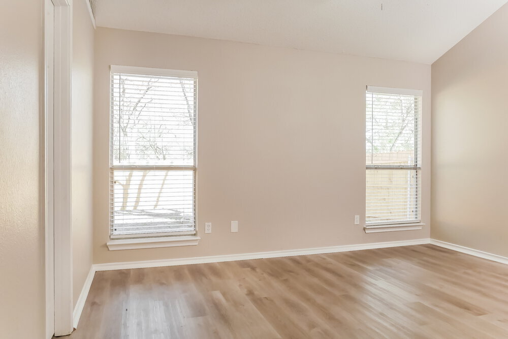 Building Photo - 117 Brockway Dr