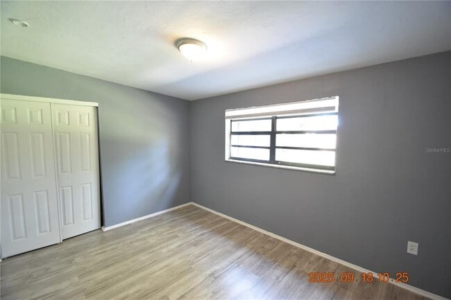 Building Photo - 9432 84th St