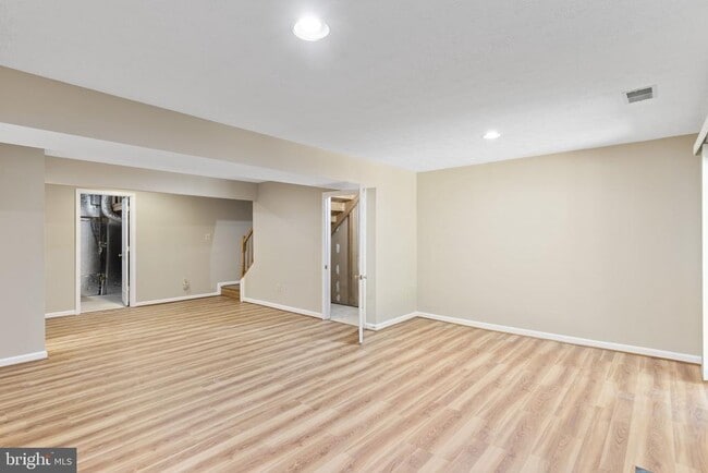 Building Photo - 8073 Morning Meadow Ct