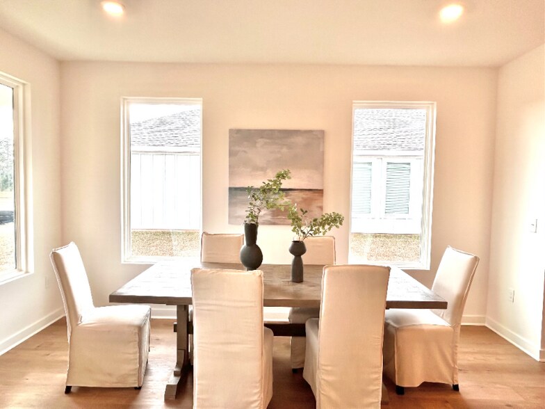 Building Photo - 3823 Casita Cir