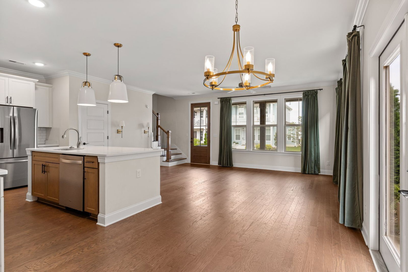 Building Photo - 1524 Farmhouse Trl