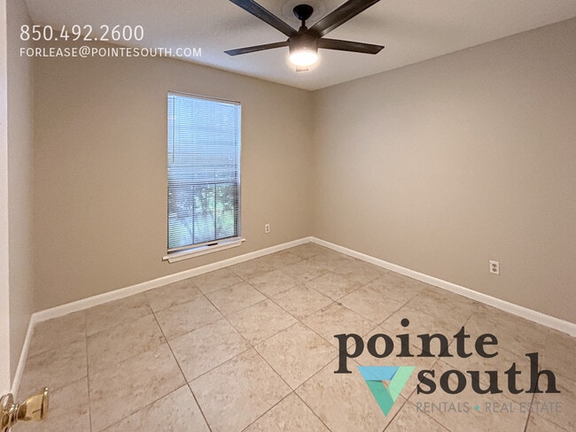 Building Photo - 6410 Schoel Ln