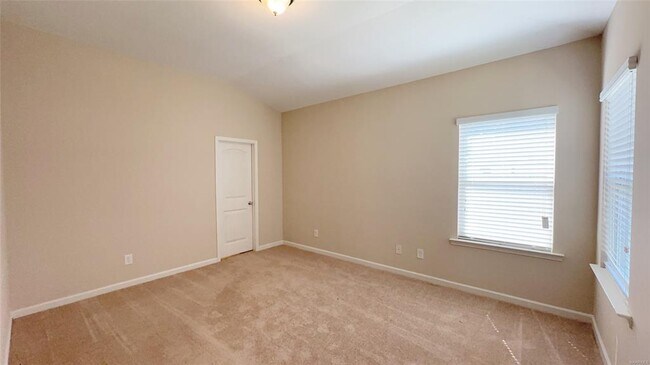 Building Photo - 4201 Abbotts Walk