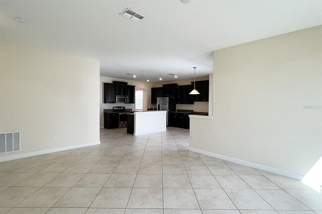 Building Photo - 1604 Thetford Cir