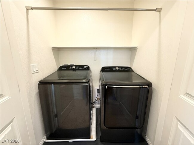 Building Photo - 5414 Enchanted Rose St