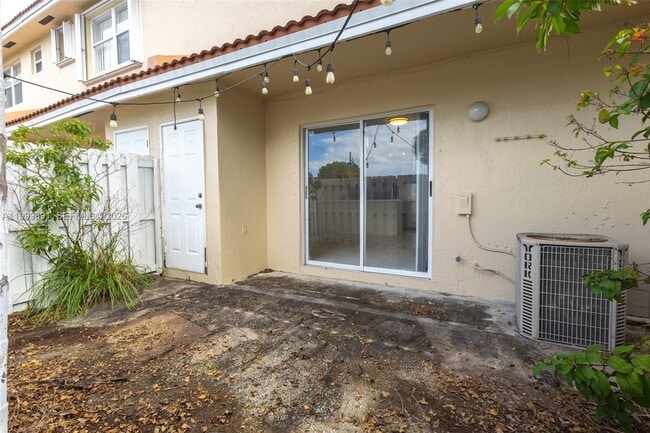 Building Photo - 13874 SW 64th St