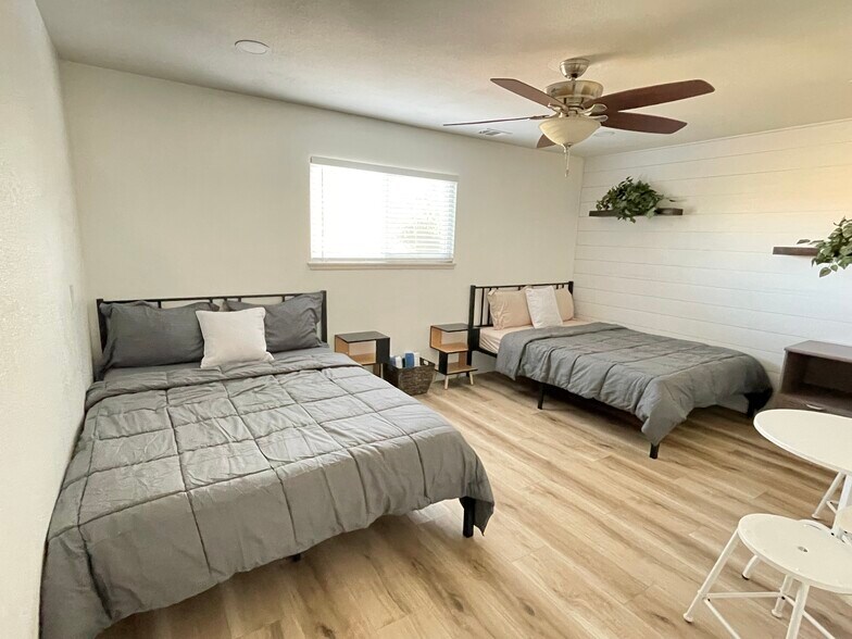 Building Photo - 12899 Rain Shadow Rd