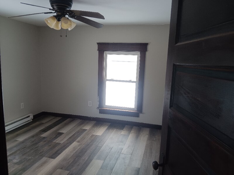 Building Photo - 4489 Sandy Lake Rd