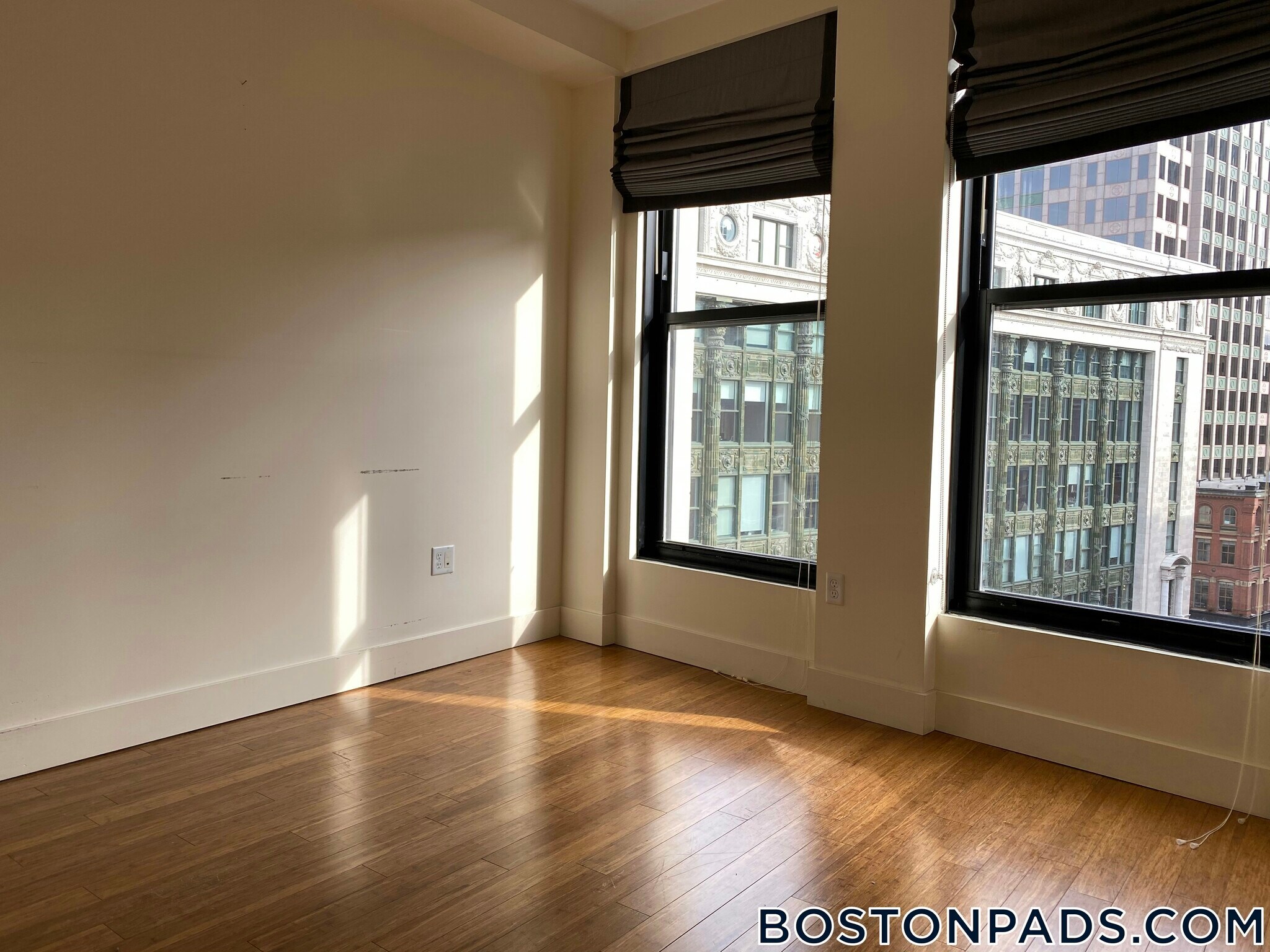 Building Photo - 8 Winter Pl