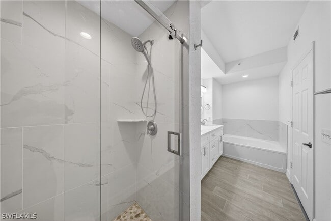 Building Photo - 7925 Preserve Cir