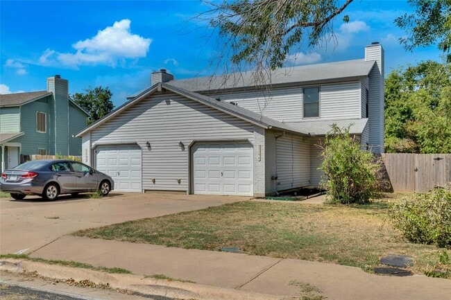 Building Photo - 8806 Springmail Cir
