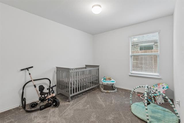 Building Photo - 4001 Fairmont Ln