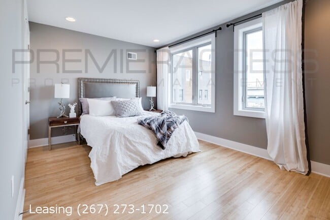 Building Photo - Northern Liberties Townhome