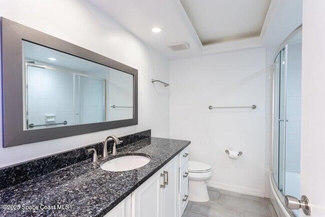 Building Photo - 1095 N Hwy A1A