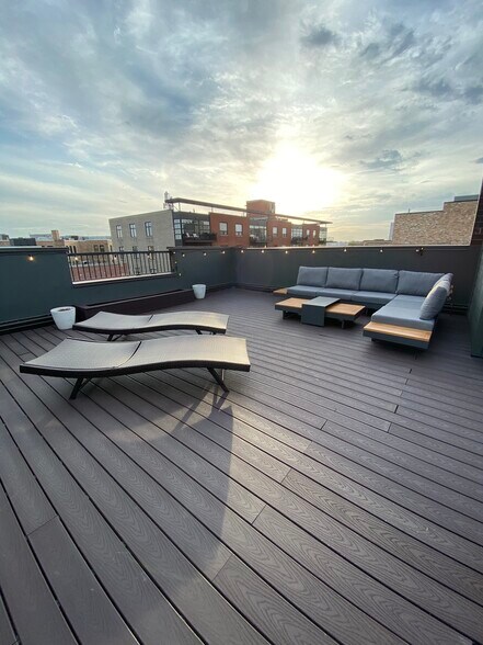 Rooftop - 1631 N Milwaukee Ave