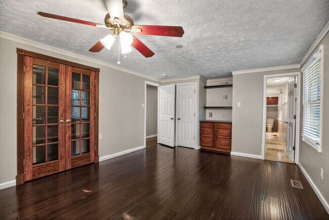 Building Photo - 303 Kimberly Woods Ct