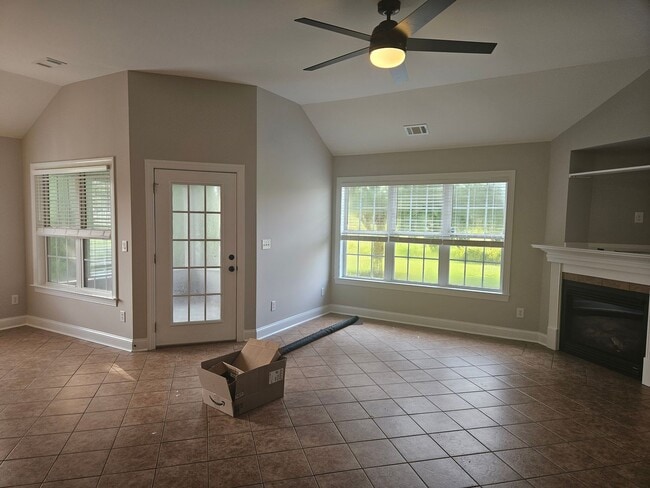 Building Photo - 502D Castle Bay Dr
