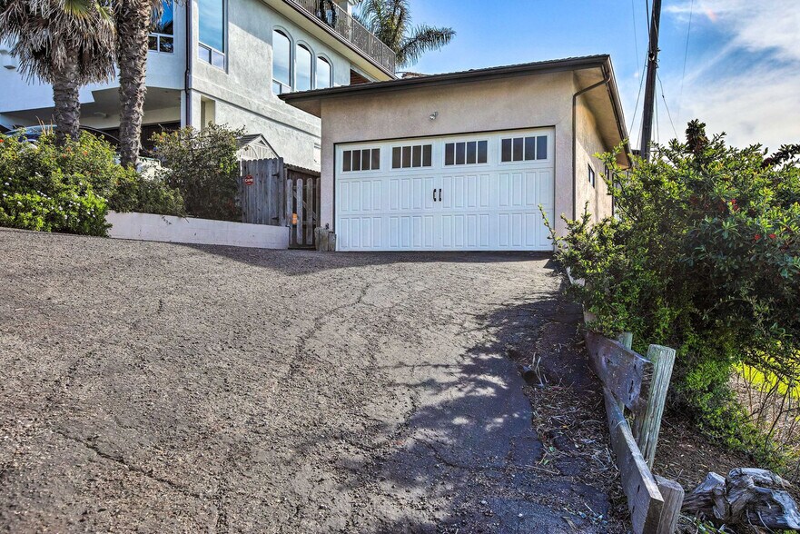 Building Photo - 408 Stuart Ave