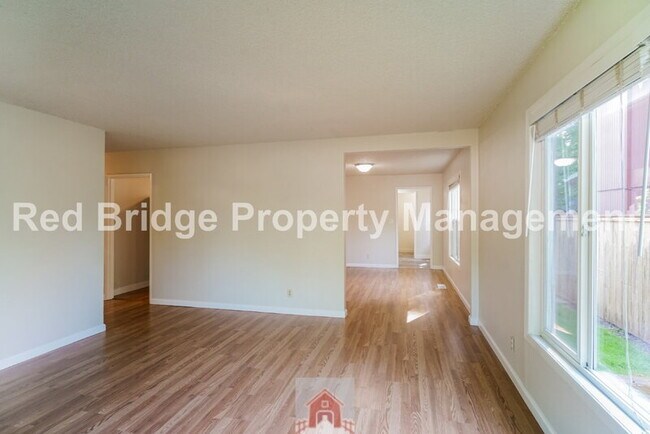 Building Photo - 4480 SW 165th Ave