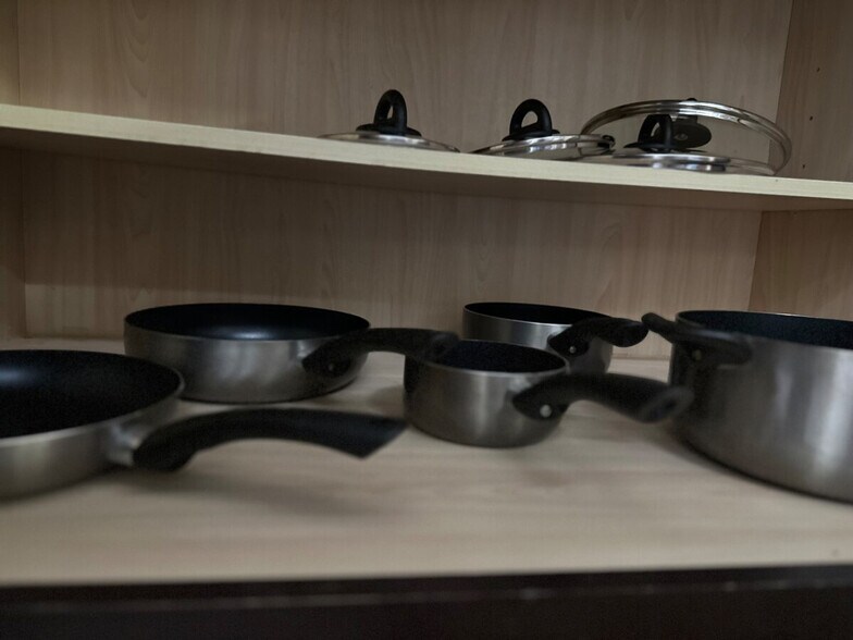 Building Photo - 12848 Queensbury Ln