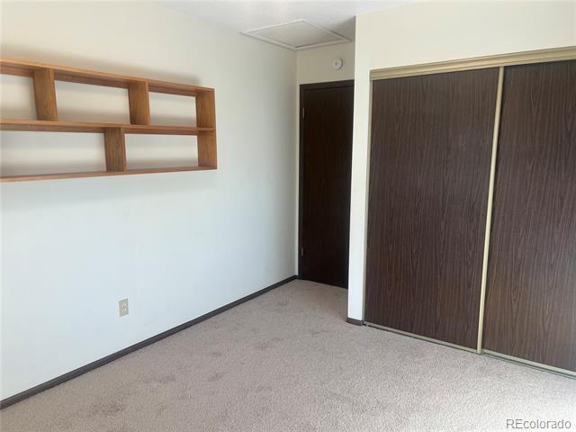 Building Photo - 2750 S Heather Gardens Way