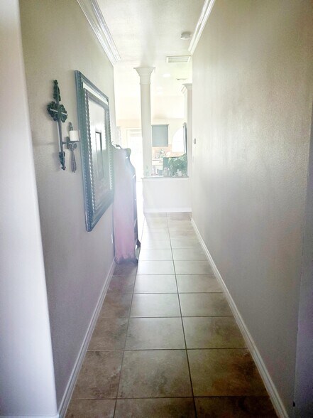 Hallway - 7218 Lands End Dr