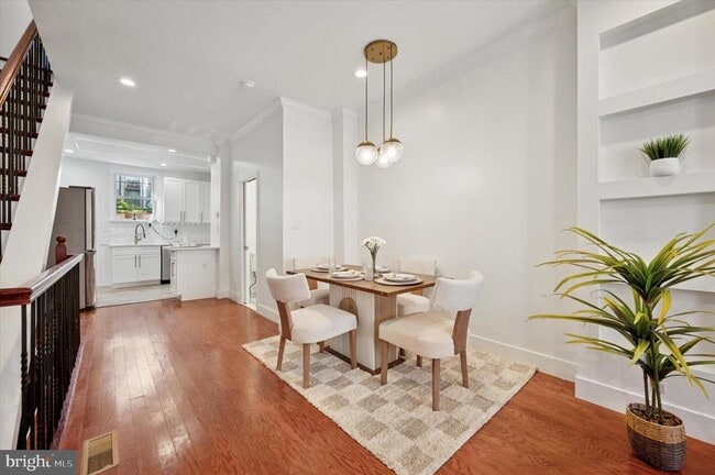 Building Photo - 2124 Pierce St