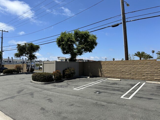 Building Photo - 24643 Santa Clara Ave