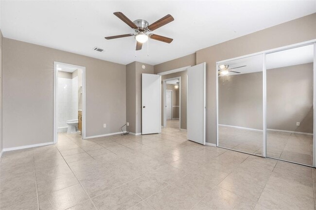 Building Photo - 1106 Ravenscourt Dr